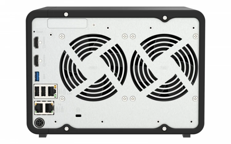 QNAP Serwer NAS TS-AI642-8G 6 Bay 3.5 4C ARM Cortex-A76 2.2GHz