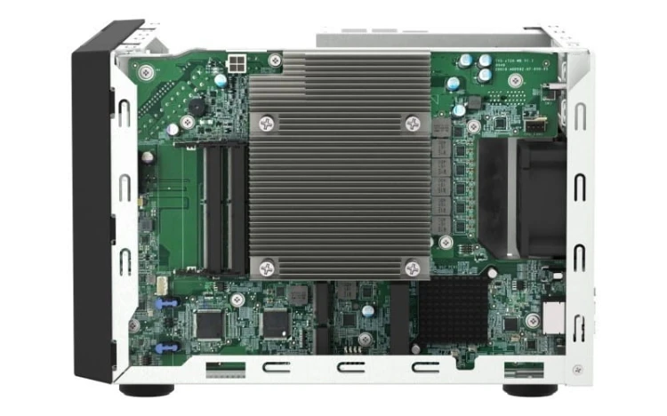 QNAP Serwer NAS TVS-h874-i5-32G 8x0HDD Intel core i5-12400 32GB