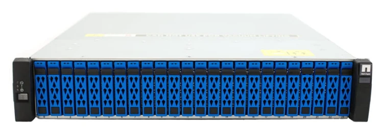 StorageReview-NetApp-AFA-EF600.jpg