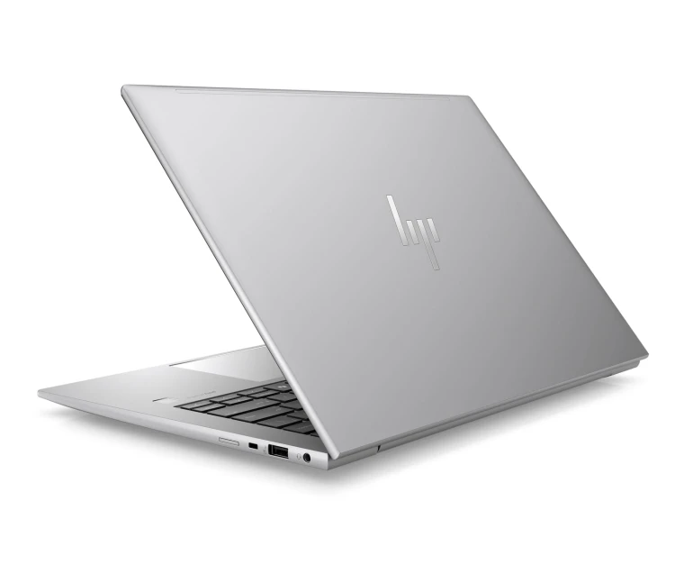 ZBook_Firefly_14_G11_Mobile_Workstation_PC_NouvelleSilver_nonODD_FPR_CoreSet_RearLeft.jpg